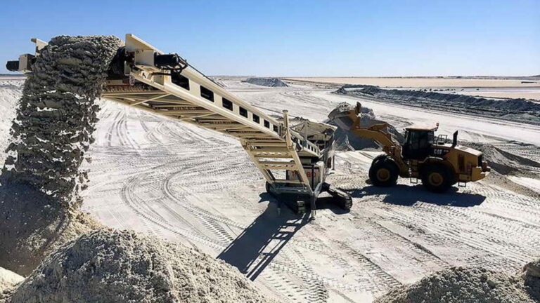 Chineses já começam a extrair lítio na África