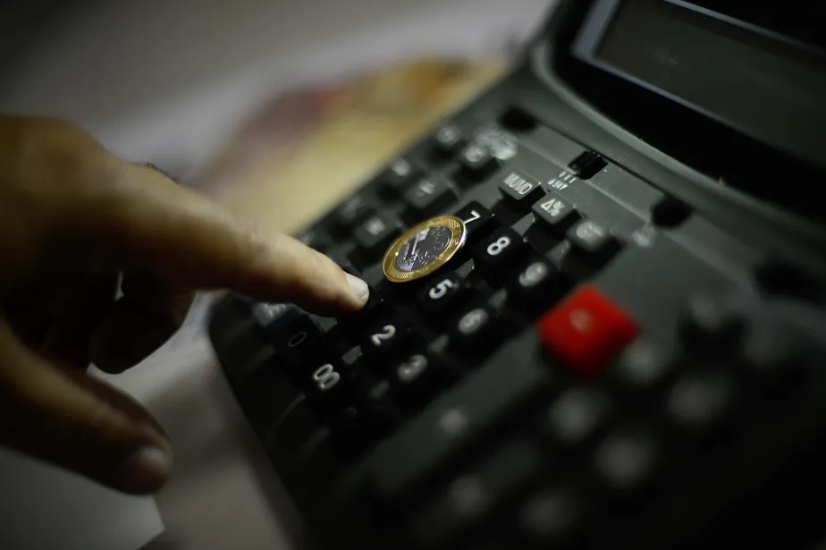 Desenrola: Bancos começam a renegociar R$ 50 bilhões em dívidas de 30 milhões de pessoas a partir de segunda-feira