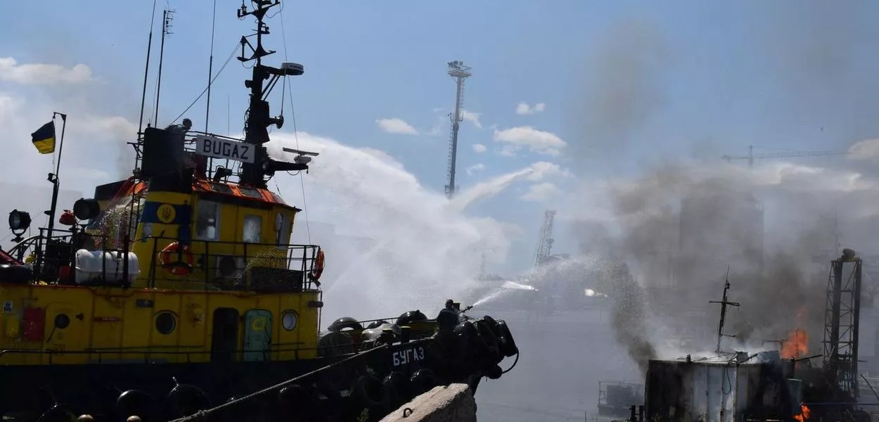 Rússia realiza ataques em Odessa atingindo infraestrutura portuária