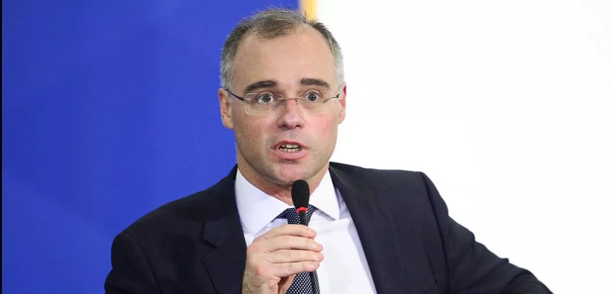 Decisão do ministro André Mendonça abre espaço para a revisão dos acordos de leniência das empresas atingidas pela Lava Jato
