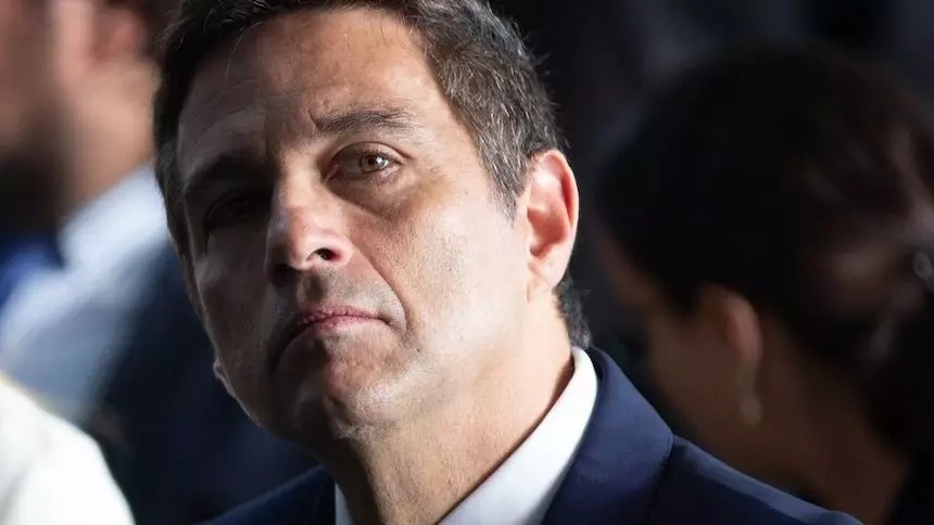 Vai baixar quanto? Aumenta a pressão sobre Roberto Campos Neto