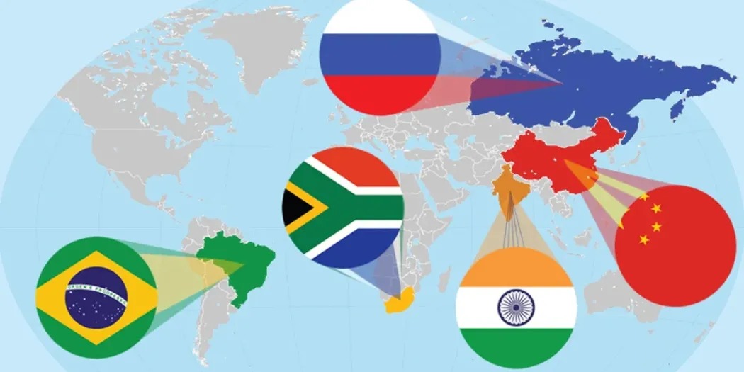 Financial Times prevê mais comércio com moedas nacionais, após a cúpula do BRICS