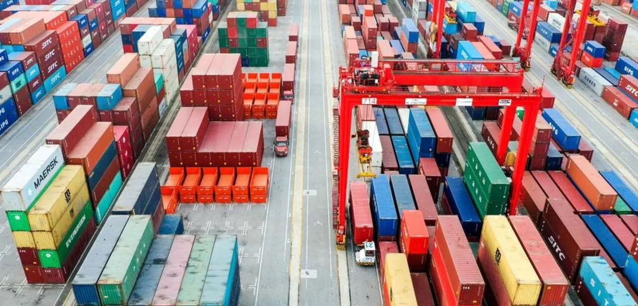 Comércio entre China e outros países do Brics tem rápida expansão de janeiro a julho