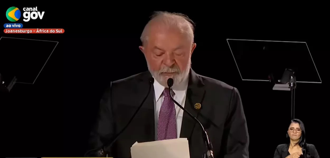 Lula discursa no Fórum Empresarial do BRICS: “não podemos aceitar um neocolonialismo verde”