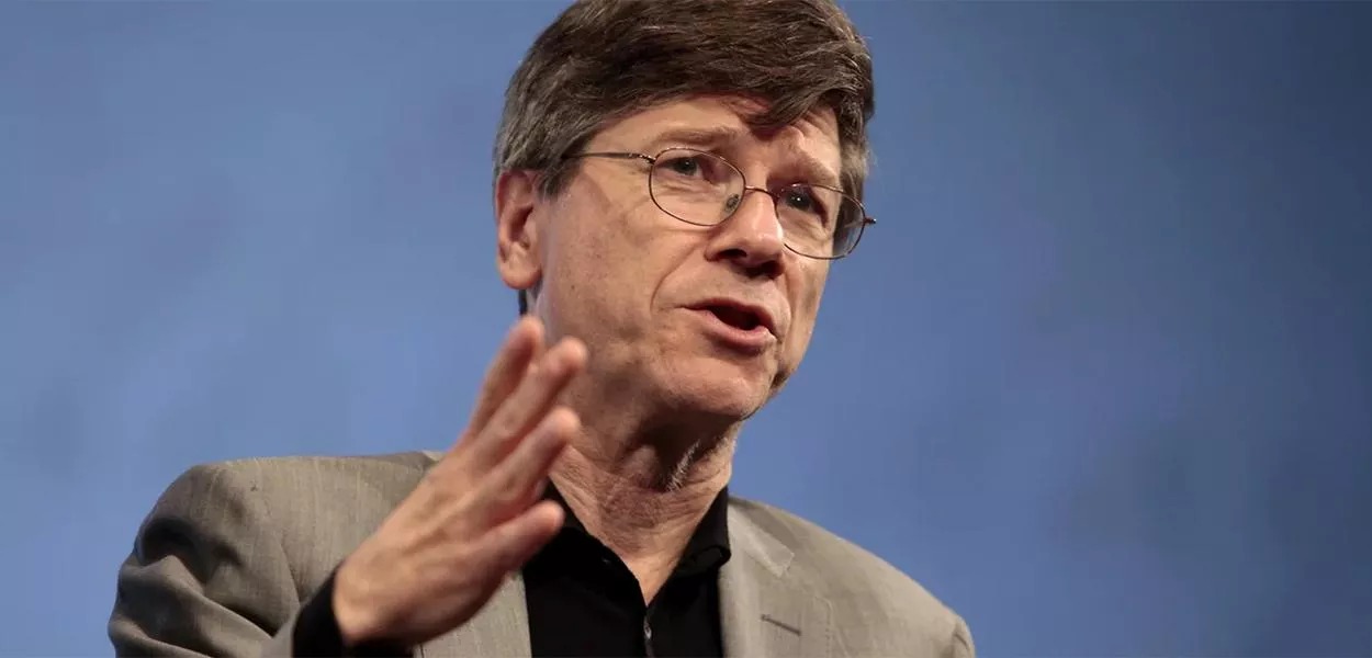 “O mundo já é multipolar, mas os EUA se recusam a aceitar”, diz Jeffrey Sachs