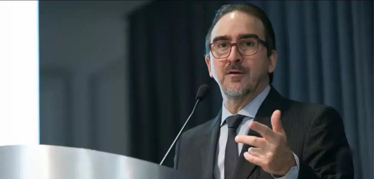 Governo planeja taxar dividendos na reforma do Imposto de Renda, afirma Bernard Appy