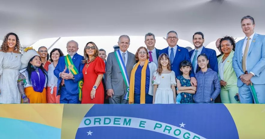 Desfile de 7 de Setembro em Brasília transcorre sem incidentes e indica volta da estabilidade nacional