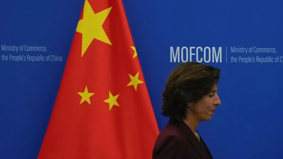 EUA serão rigorosos e limitarão acesso da China a microchips de ponta, diz secretária do Comércio