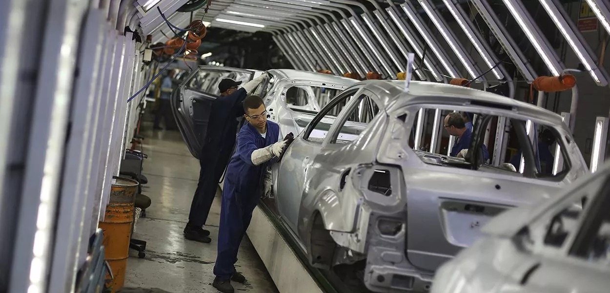 Anfavea vê “invasão chinesa” no mercado automobilístico brasileiro