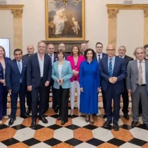 Brasil torna-se membro de iniciativa global por democracia na mídia