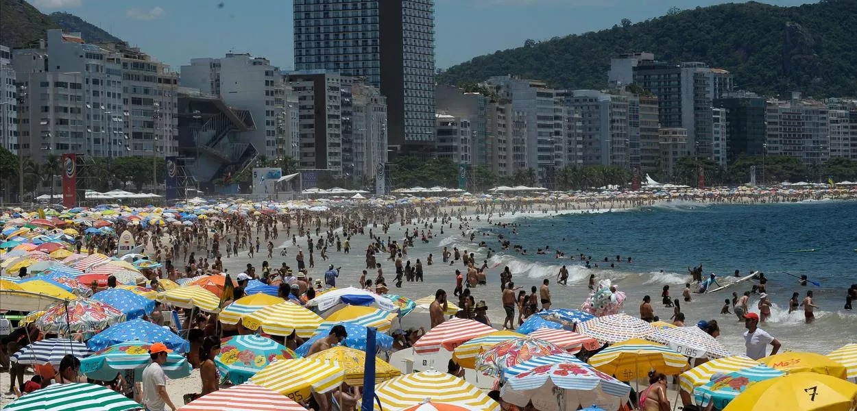 Onda de calor atinge o Brasil e temperatura pode chegar a 40°C