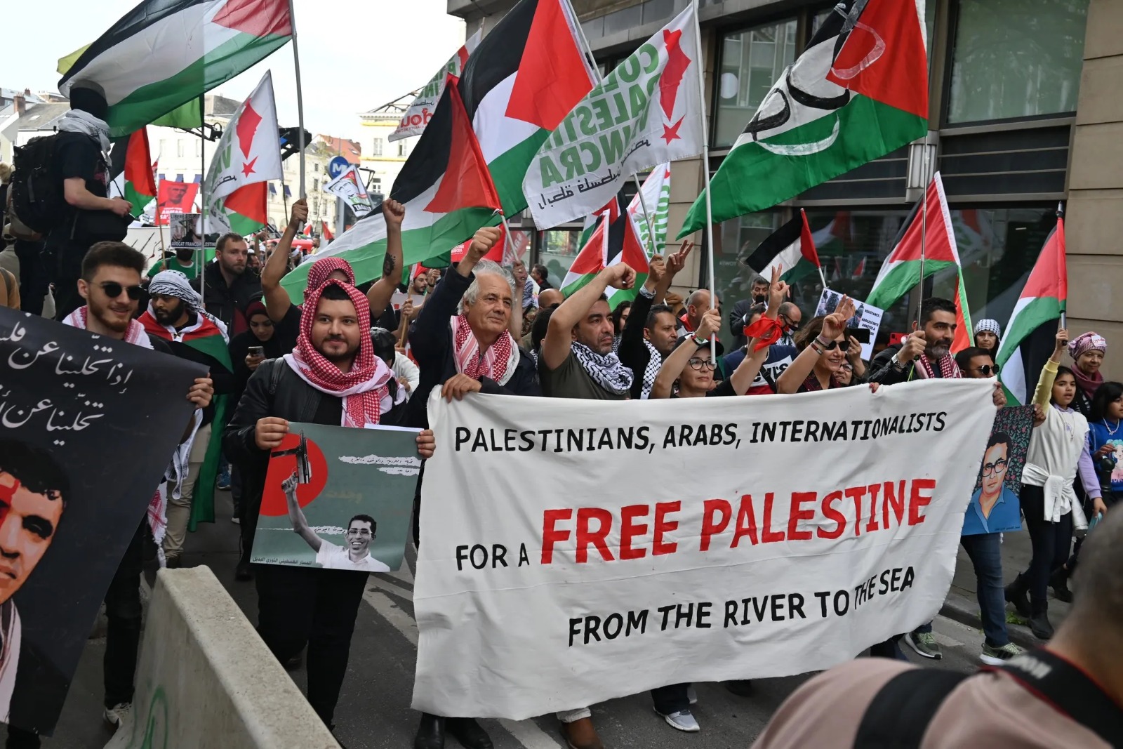 As pessoas do mundo estão do lado da Palestina ( VÍDEO )