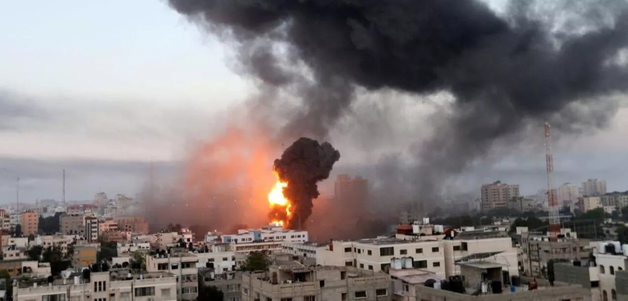 Israel tem planos para forçar o êxodo de 2,2 milhões de palestinos de Gaza para o Egito após a guerra