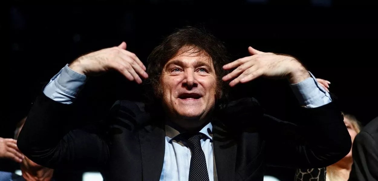 Milei é eleito na Argentina com projeto de ultradireita. Massa reconhece derrota