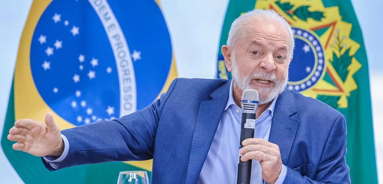 ‘Argentina precisa de um presidente que respeite a democracia e as instituições’, diz Lula